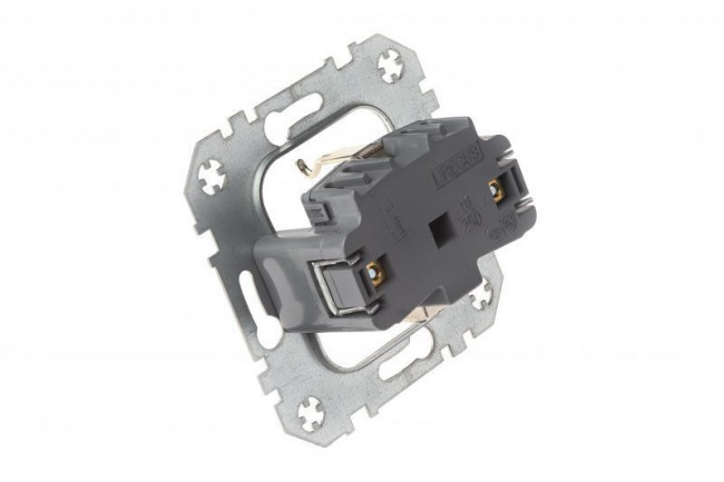 Розетка 2P+E Liregus Epsilon бежевый 28-0661