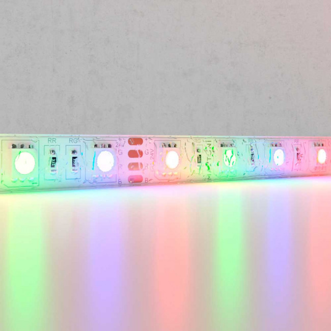 Светодиодная влагозащищенная лента Maytoni Technical 14,4W/m 60LED/m 5050SMD RGB 5M 10175 Светодиодная влагозащищенная лента Maytoni Technical 14,4W/m 60LED/m 5050SMD RGB 5M 10175